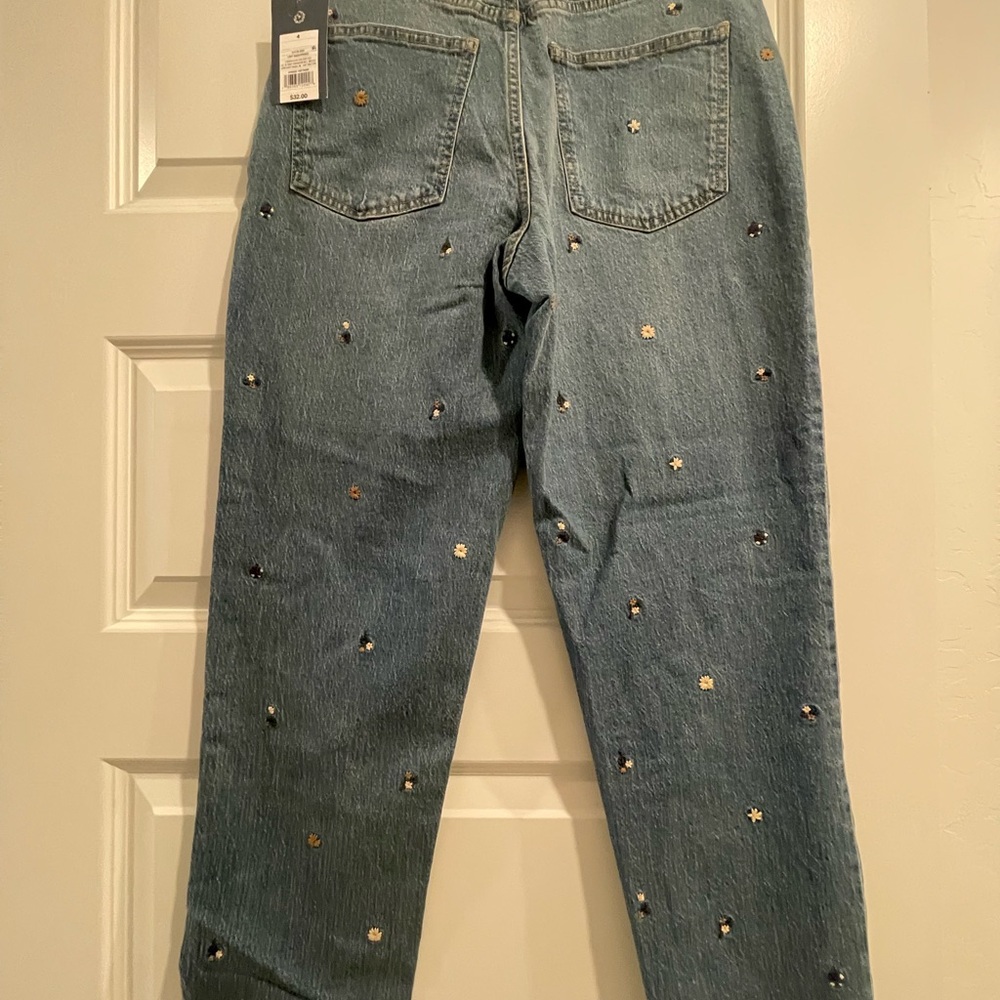 Embroidered floral jeans